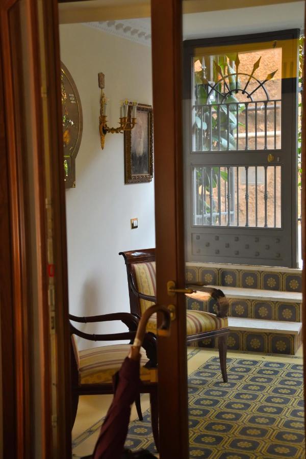 Regal House Roma Capucci 6 호텔 외부 사진