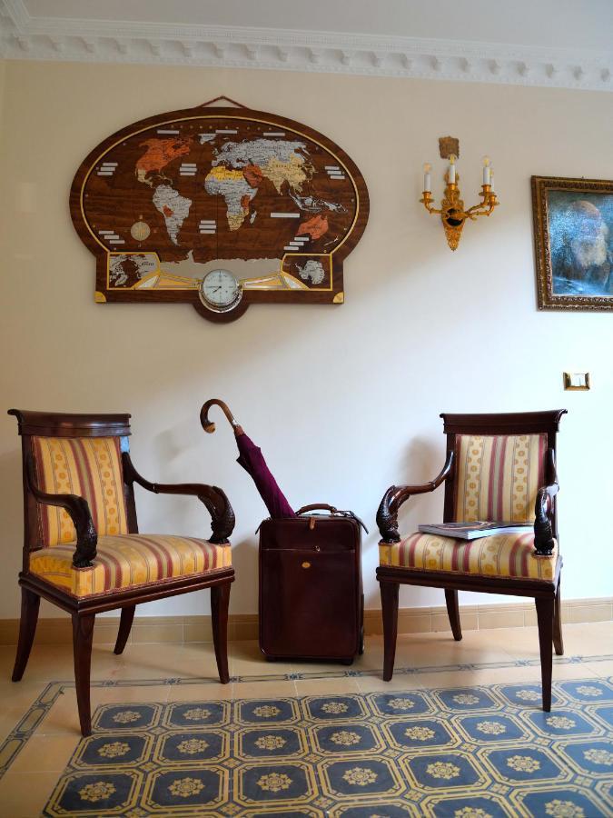 Regal House Roma Capucci 6 호텔 외부 사진