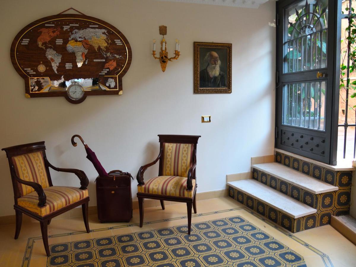 Regal House Roma Capucci 6 호텔 외부 사진
