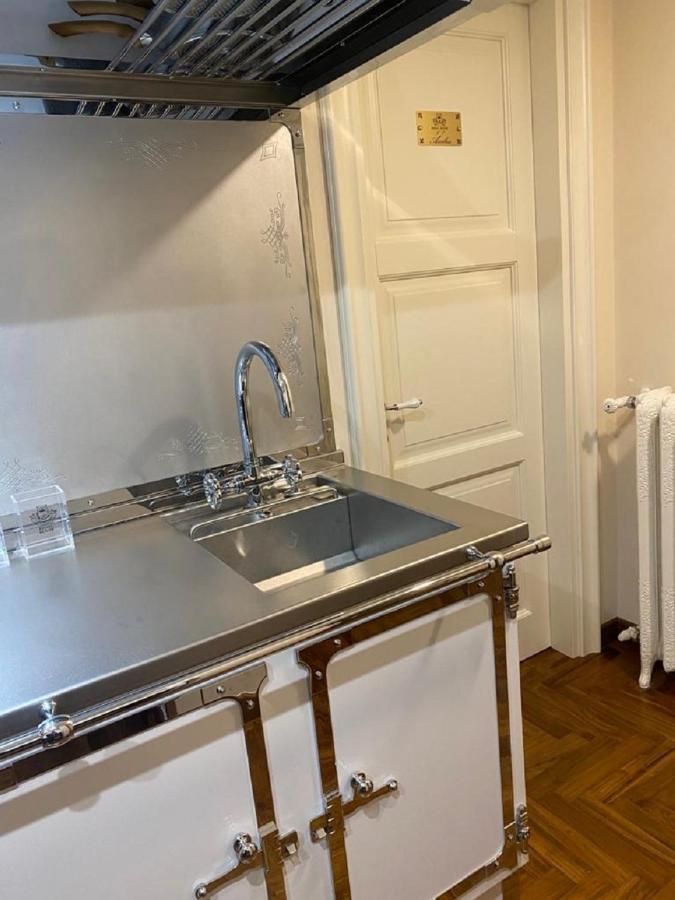 Regal House Roma Capucci 6 호텔 외부 사진