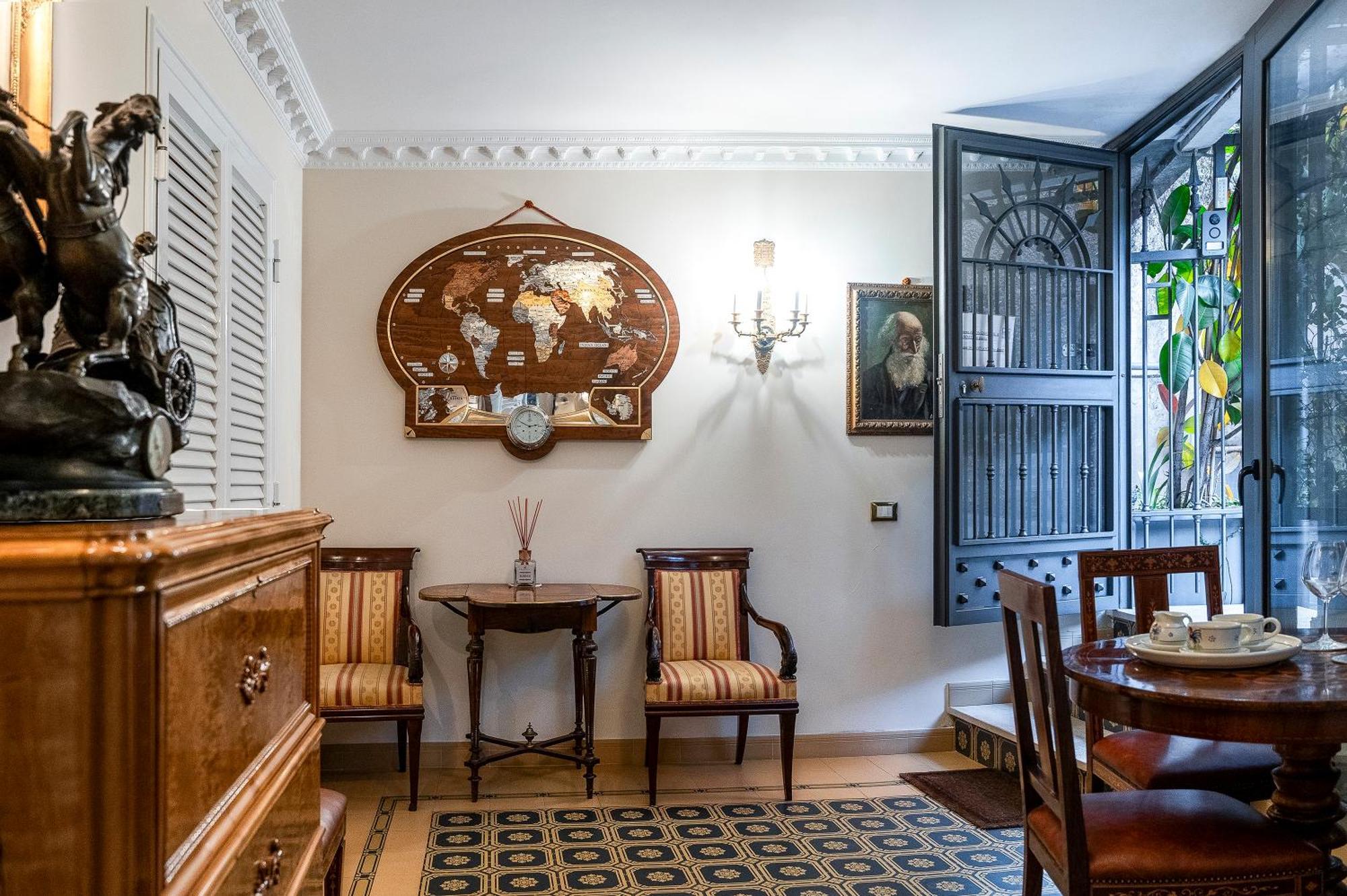 Regal House Roma Capucci 6 호텔 외부 사진